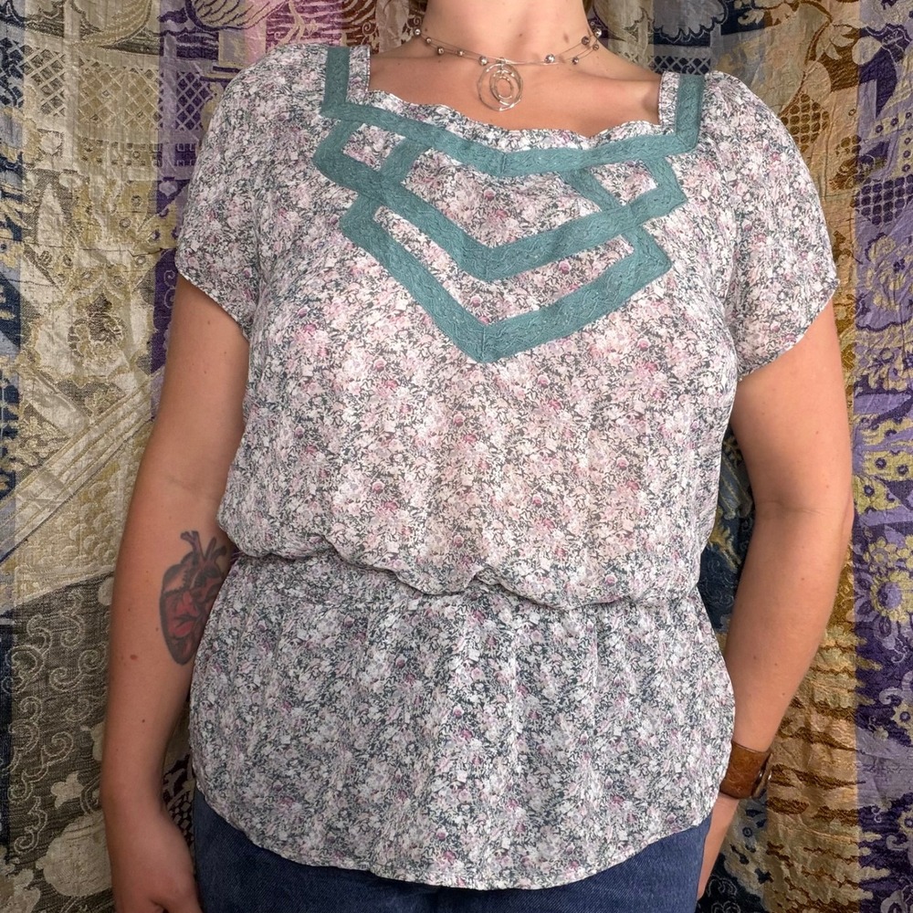 Semi Sheer Floral Coastal Cottage Boho Prairie Square Neck Top Size M